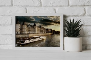 004_boat-tour-seine-river-paris-with-sunset-paris-france_8017797